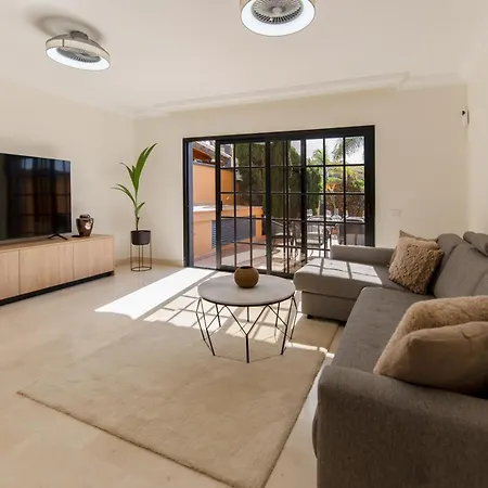 19 Duquesa Del Duque 3 Bedrooms Villa Costa Adeje (Tenerife)