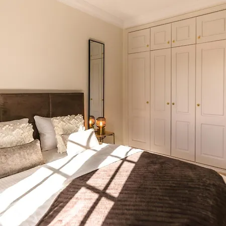 19 Duquesa Del Duque 3 Bedrooms Вилла Адехе