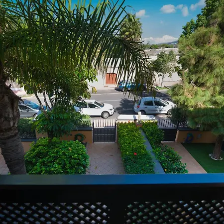 19 Duquesa Del Duque 3 Bedrooms Вилла *