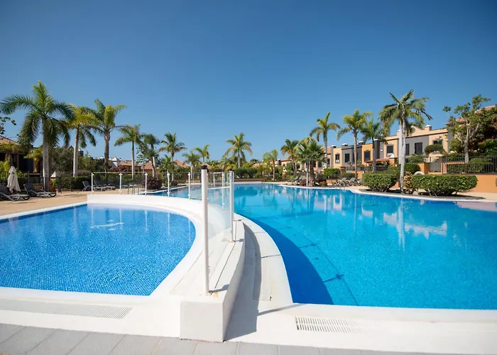 19 Duquesa Del Duque 3 Bedrooms