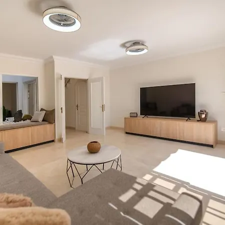 Villa 19 Duquesa Del Duque 3 Bedrooms Costa Adeje (Tenerife)