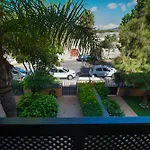 19 Duquesa Del Duque 3 Bedrooms Villa *